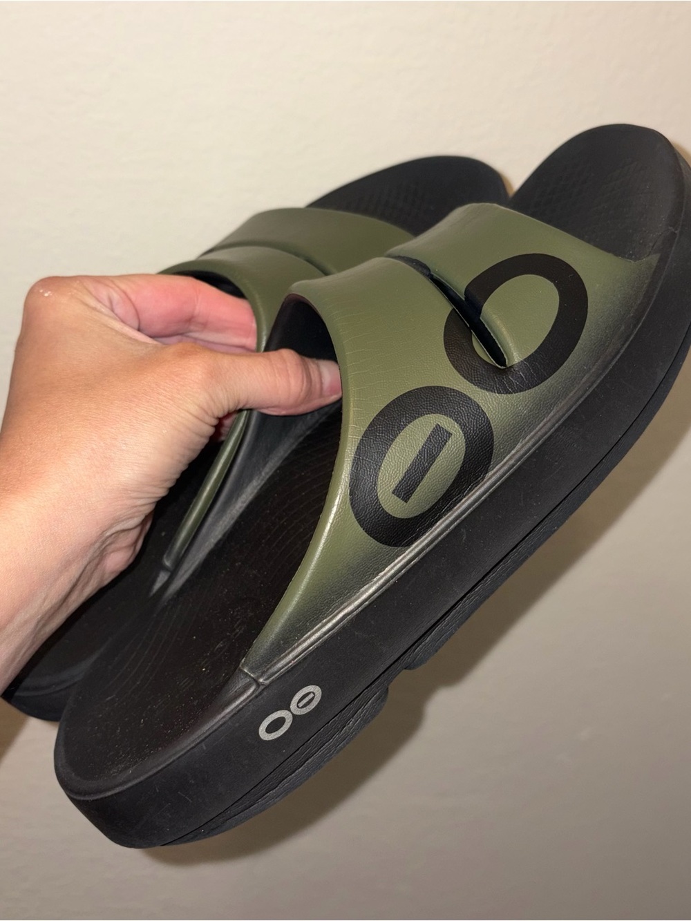 Men’s Green/Black Tactical Oofos Sport Slide Sandals Sz 6